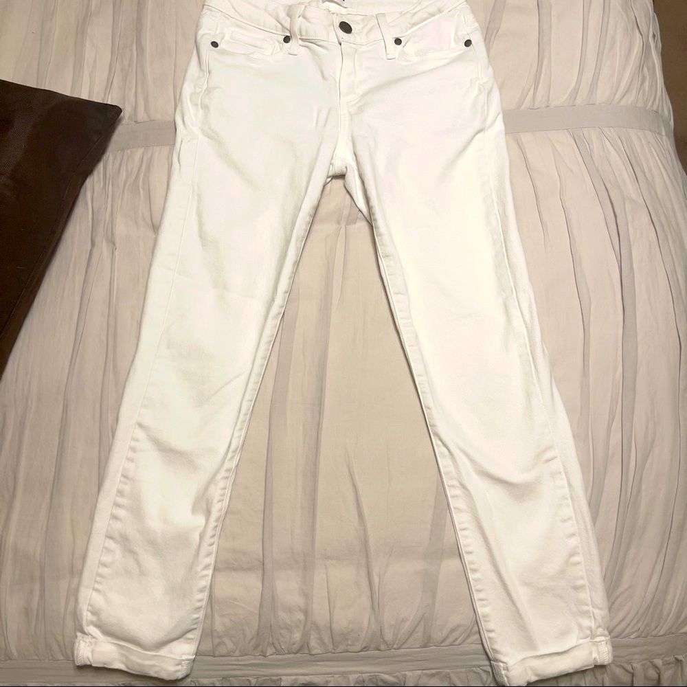 PAIGE white denim cropped jeans size 26